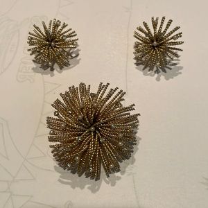 Retro pin and matching clip earrings